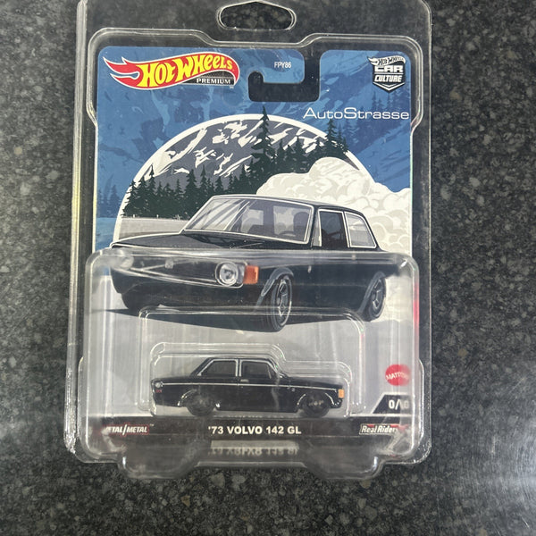 Hot Wheels Auto Strasse ‘73 Volvo 142 GL Chase - 0/5 Chase +Car Culture premium